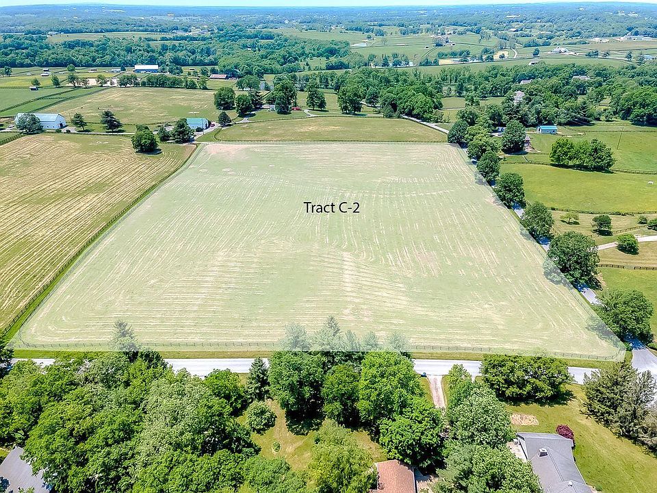 2nd image of 120 Muir Ln #2A