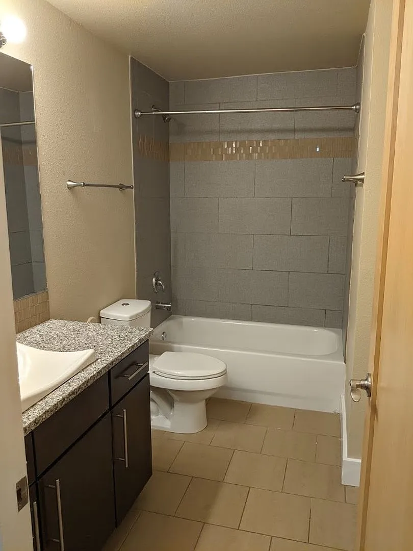 Monte Bella Apartments — Photo 4