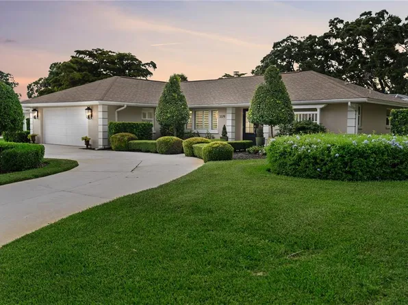 3379 Espanola Dr, Sarasota, FL 34239