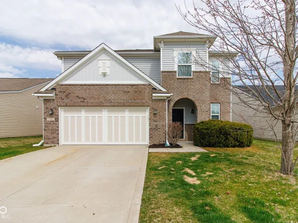 5786 Blue Sky Dr, Whitestown, IN 46075