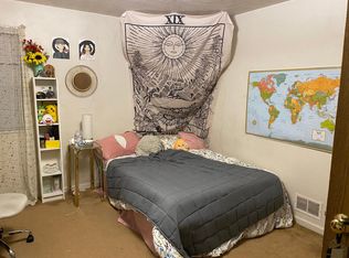 3247 Juliet St, Pittsburgh, PA 15213