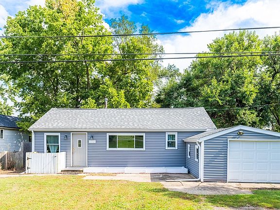 5th image of 11728 N Riverview Rd
