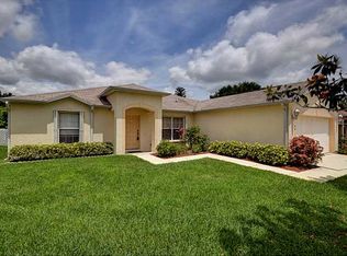 189 Joy Haven Dr, Sebastian, FL 32958