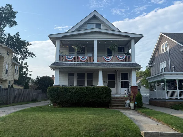 17429 Norton Ave, Lakewood, OH 44107