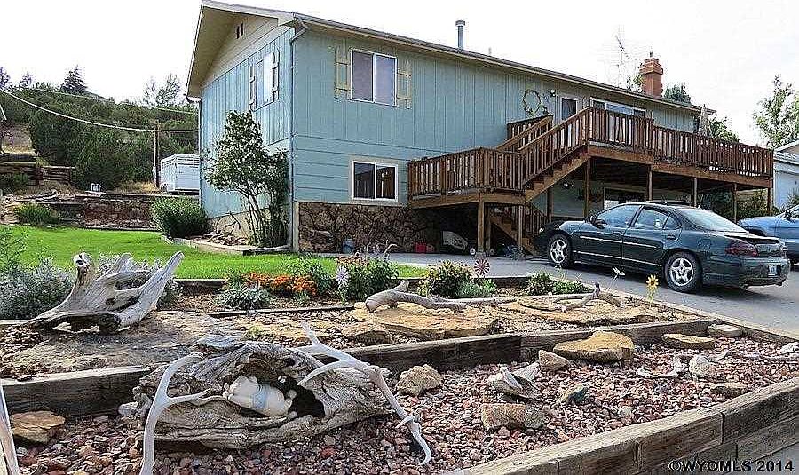 1st image of 908 S 14th St