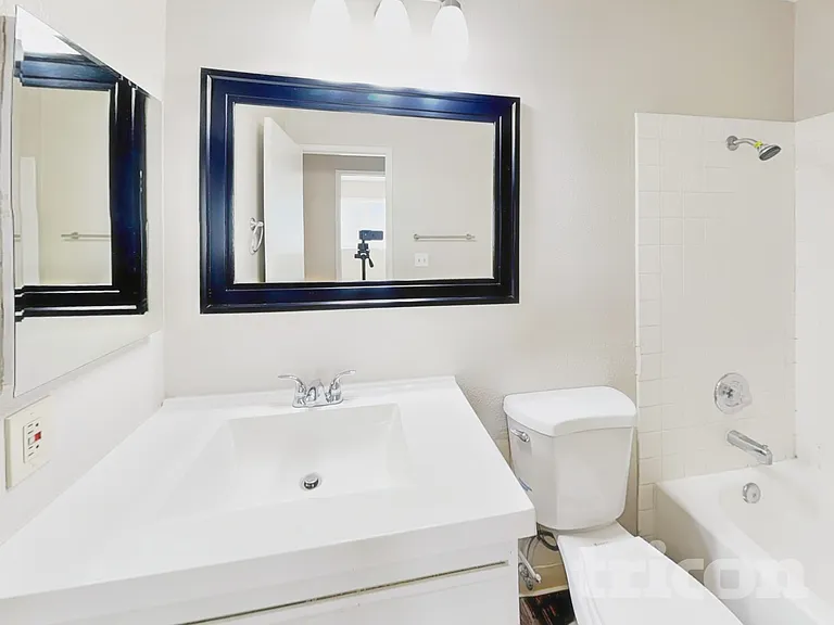 2020 Burnside Dr — Photo 14