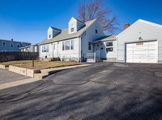 109 Chestnut Hill Ave, Cranston, RI 02920