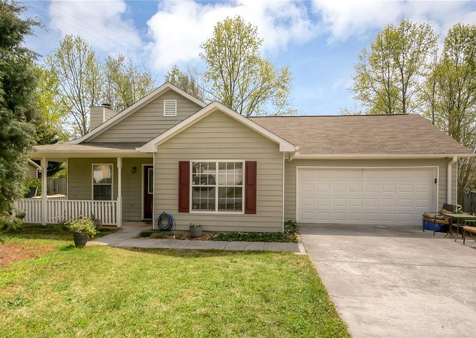 1st image of 409 Shoal Ct