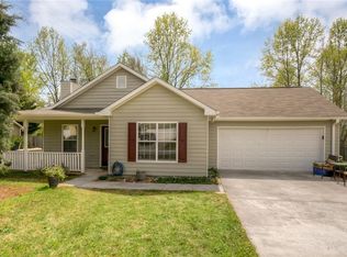 409 Shoal Ct, Lawrenceville, GA 30046