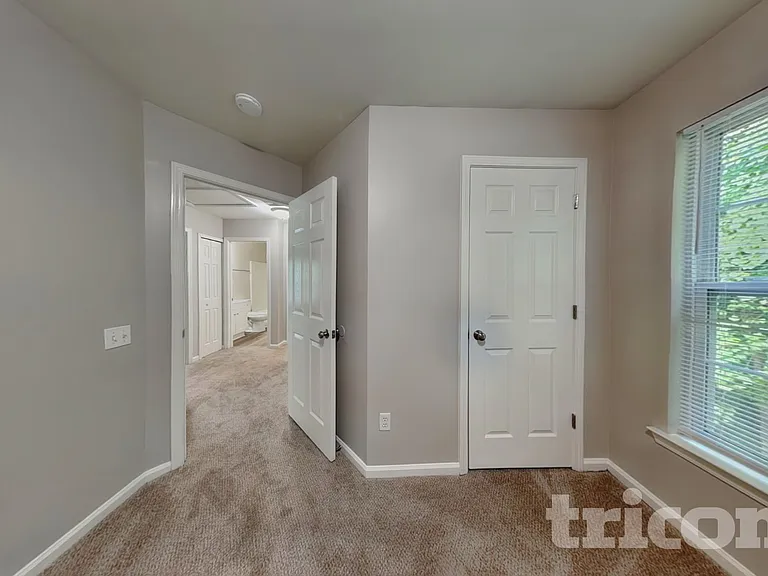 1549 Rumstone Ln — Photo 10