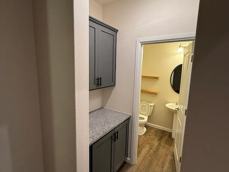 Powder room/ Half bath
