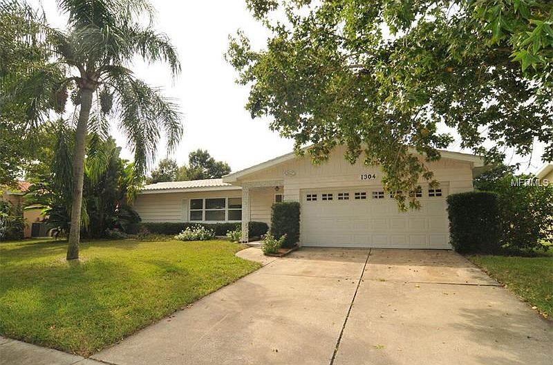 1st image of 1304 Whispering Pines Dr