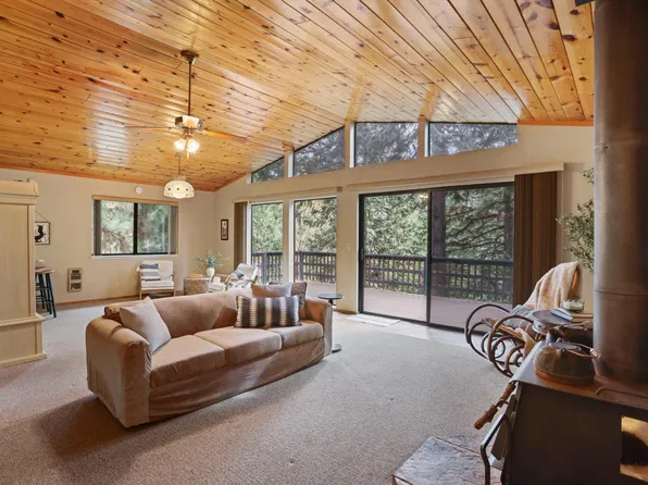 25489 Bambi Ln, Cold Springs, CA 95335