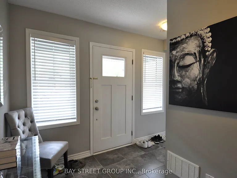 265 Ellen Davidson Dr #5 — Photo 20