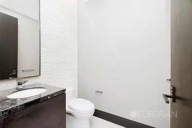 Rented by (Legacy) Elegran