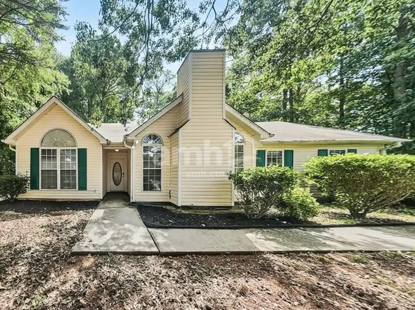 104 Ivy Springs Dr, Newnan, GA 30265