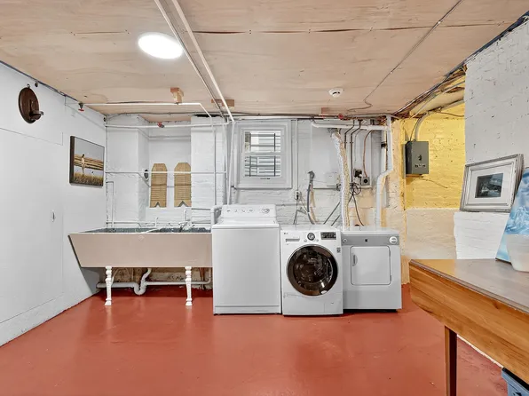 116 Bentley Avenue image 42 of 50