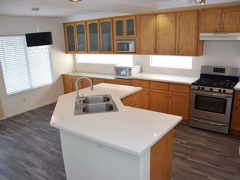 8765 Country Pines Ave — Photo 16