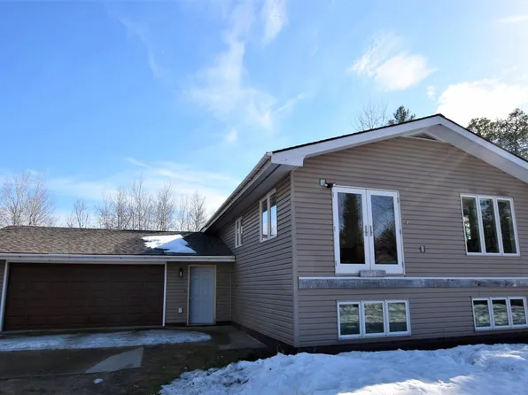 56282 350th St, Warroad, MN 56763