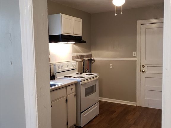 2nd image of 507 N Hunt Ave