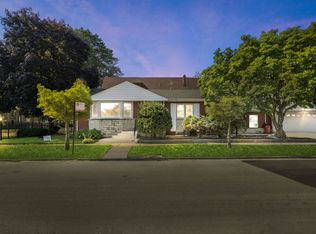 9400 S Calumet Ave, Chicago, IL 60619