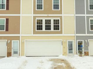 3004 SW Sharmin Ln, Ankeny, IA 50023