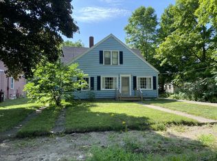 273 W Battle Creek St, Galesburg, MI 49053