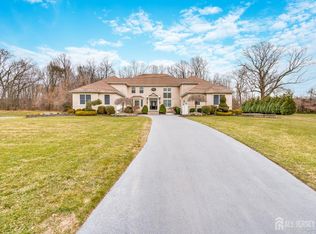 49 Summit Dr S, East Brunswick, NJ 08816