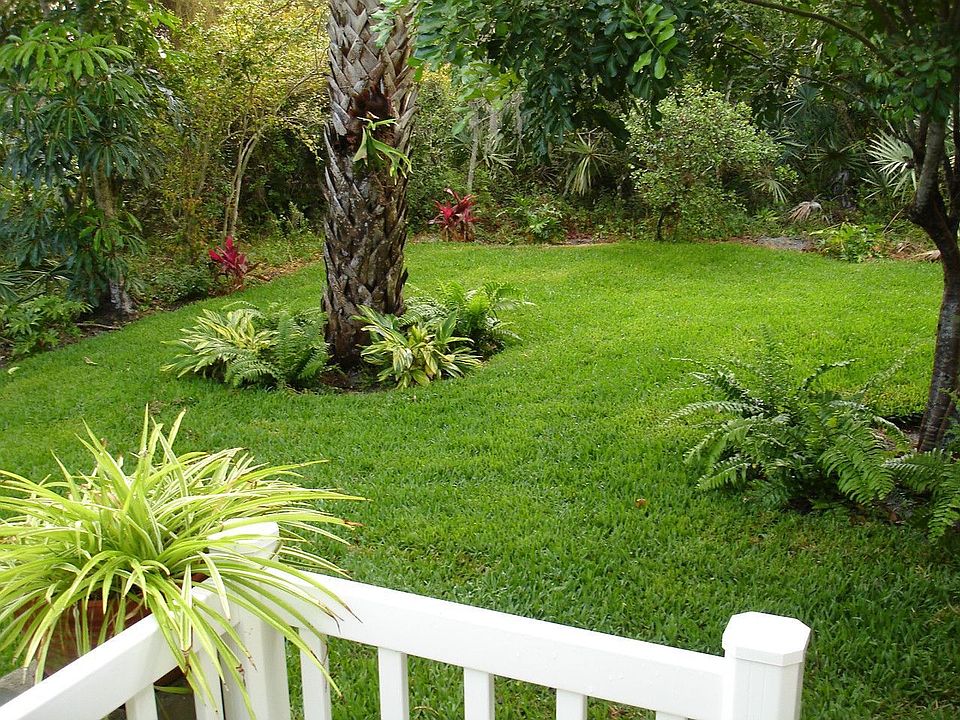 2nd image of 3146 SE Saint Lucie Blvd