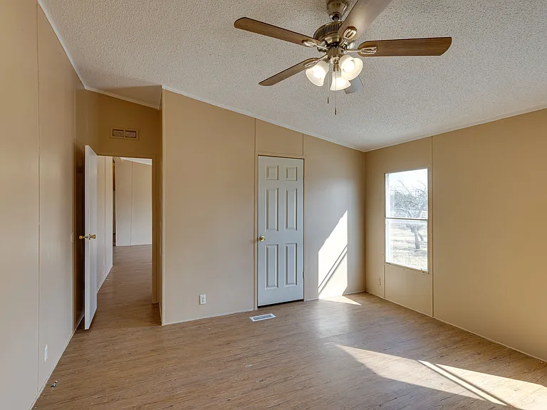 143 Summit Ridge Ln — Photo 19