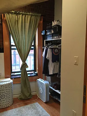 Rented by Yael Dunsky Real Estate | media 5