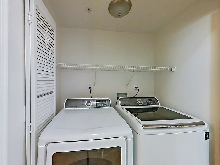 16911 Bixby St #21 — Photo 9