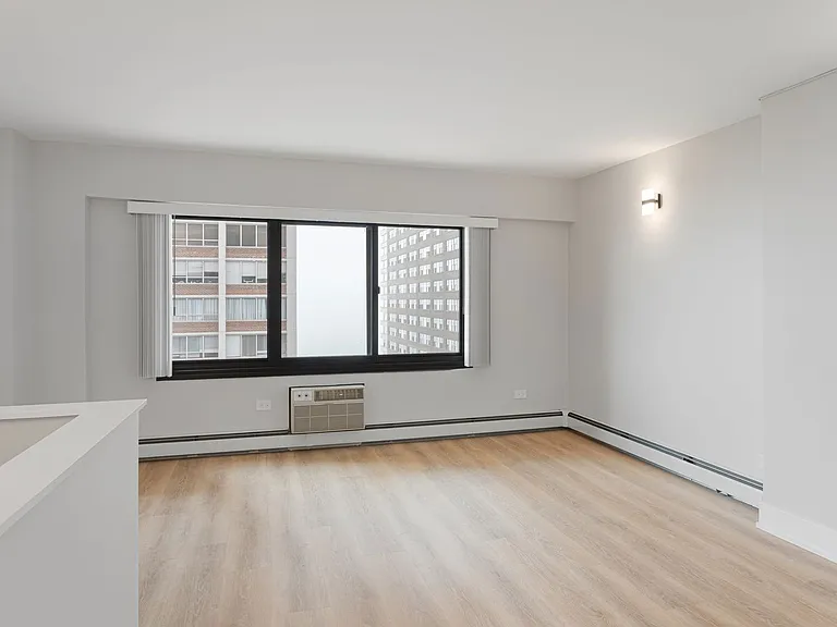 The Duplex Tower — Photo 41
