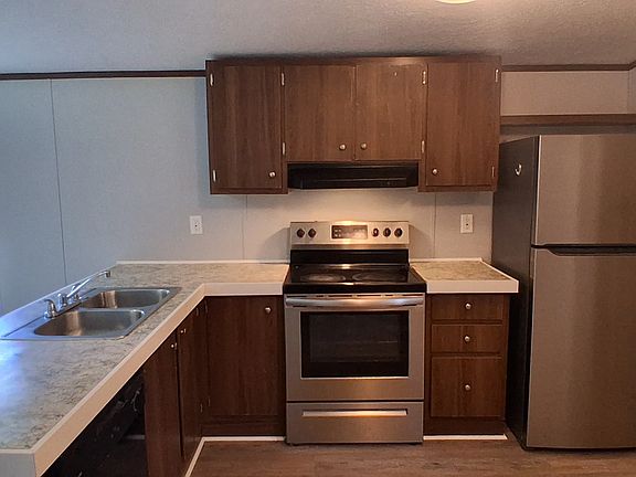 4th image of 719 Howell Rd #719