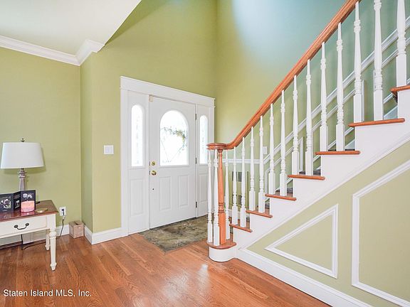 4th image of 97 Auburn Ave