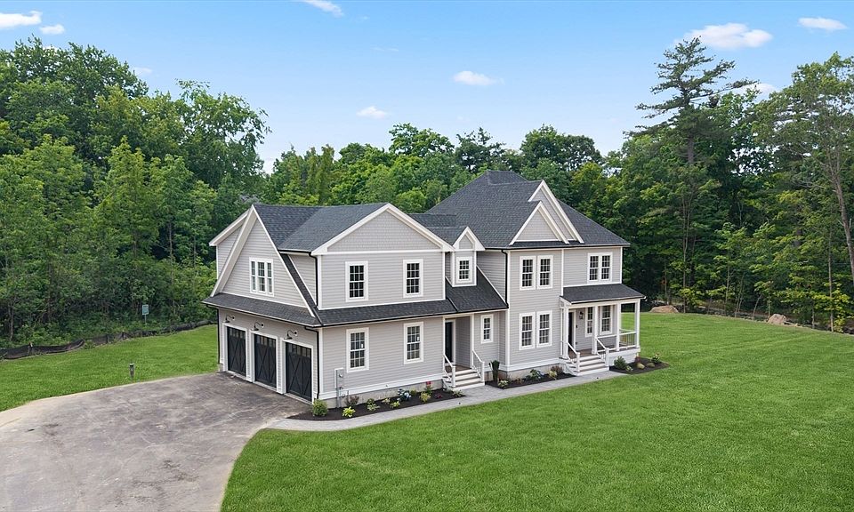 1st image of 1 Sanders Ln