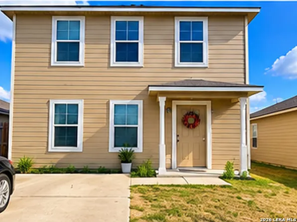 3911 Farmhouse Ct, San Antonio, TX 78223