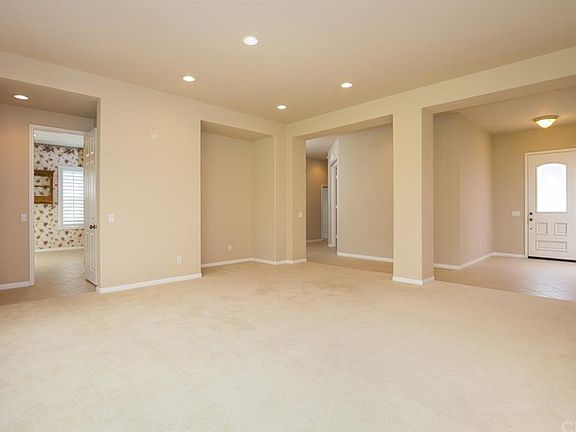 5th image of 112 Grand Oaks Dr
