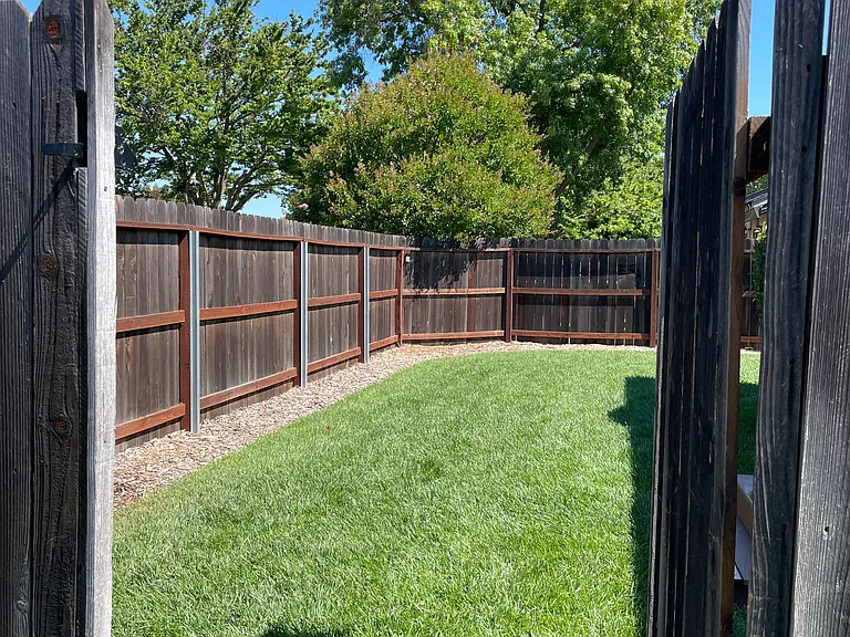 Gate from front yard to backyard