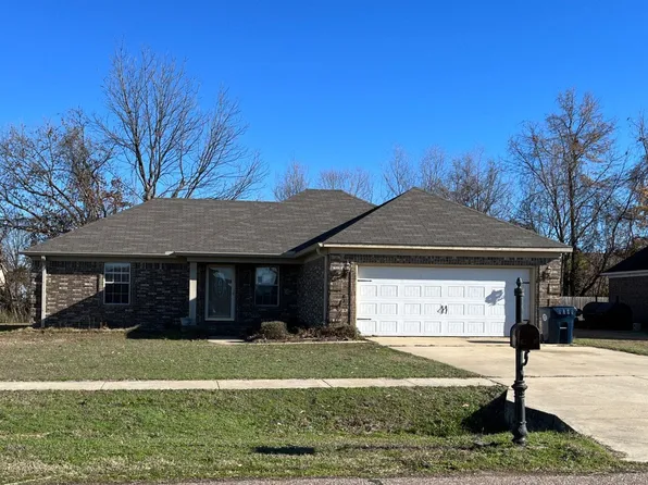 908 Bayou Vista Dr, Marion, AR 72364