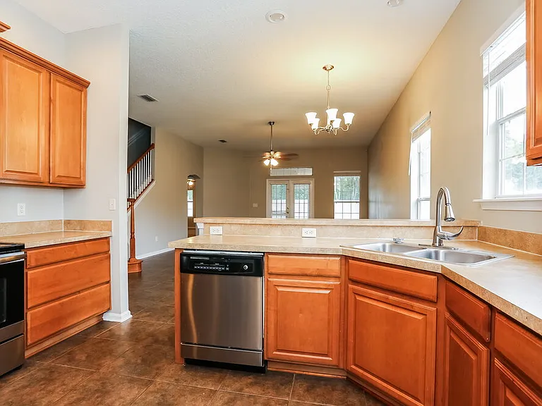 741 Indigo Run Dr — Photo 9