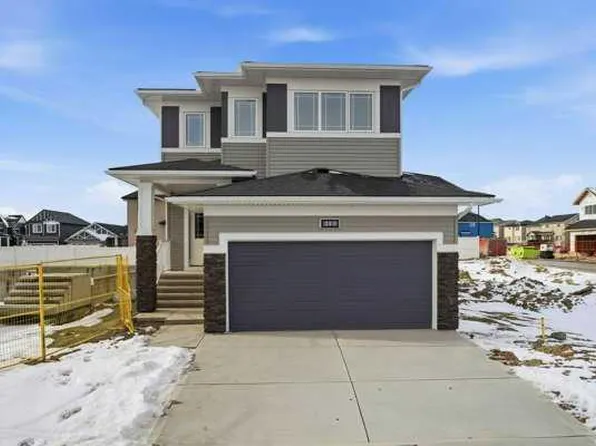 213 E Bayview Park SW, Airdrie, AB T4B 5N7