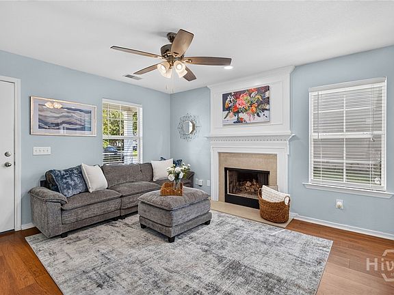 4th image of 33 Westbourne Way