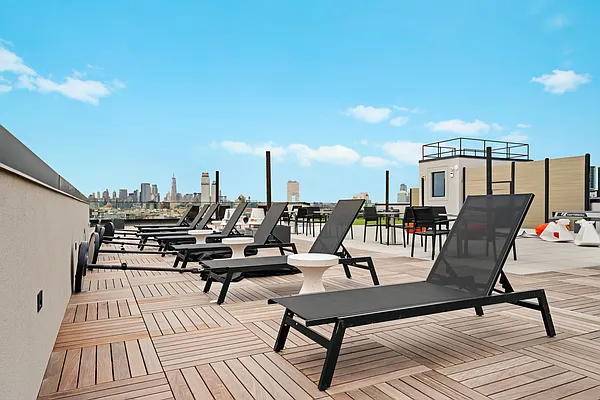 Rented by Nooklyn NYC LLC | media 73