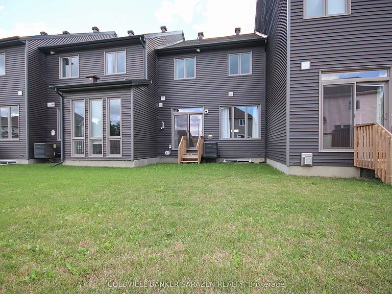 4043 Kelly Farm Dr — Photo 46