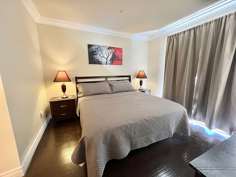 270 E Flamingo Rd #313 — Photo 8