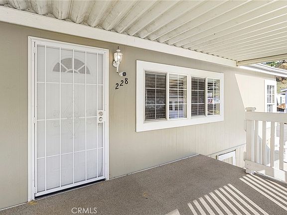 4th image of 4901 Green River Rd #228