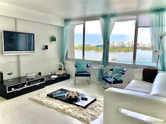 4th image of 1200 W West Ave #1001