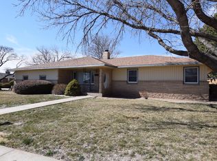 1701 Douglas Dr, Hays, KS 67601