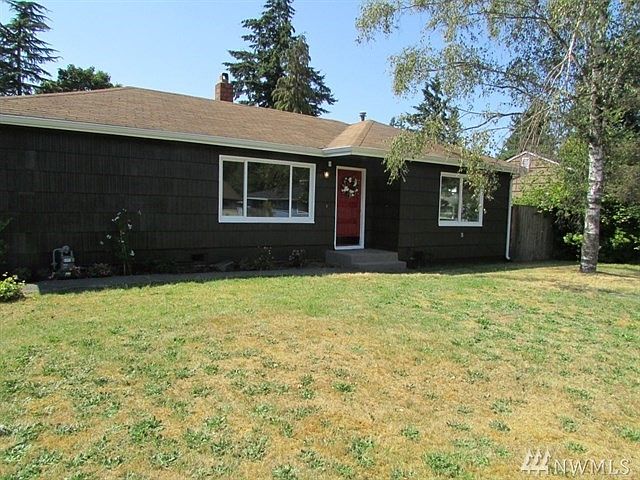 1st image of 13010 2nd Avenue Ct E